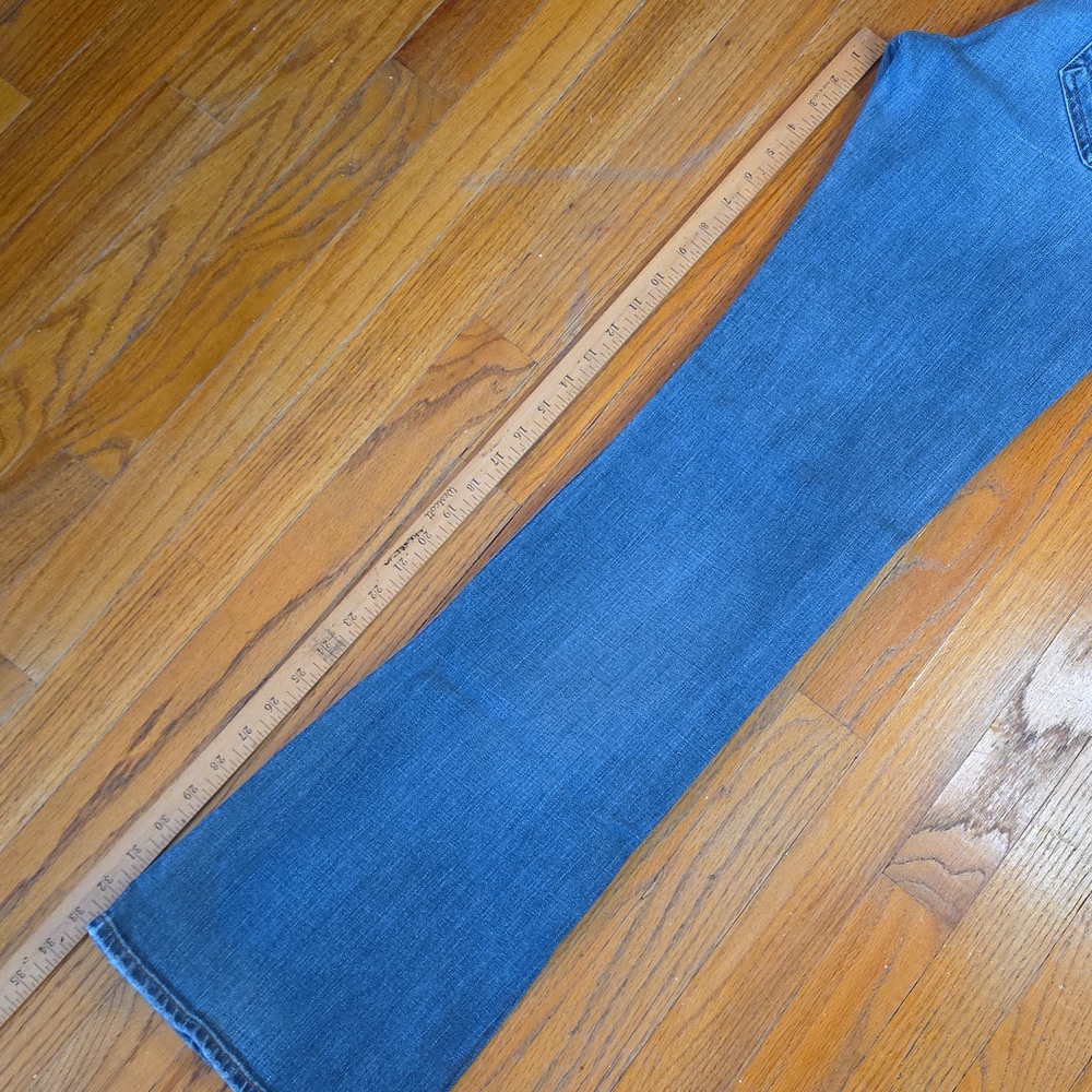 AG Adriano Goldschmied - The Angel Boot Cut 30R - Picture 13 of 15